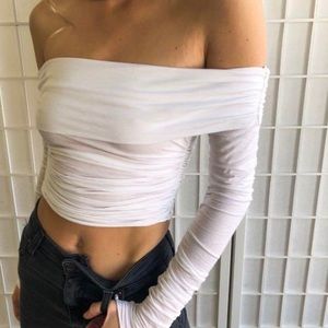 Are You Am I Essy top